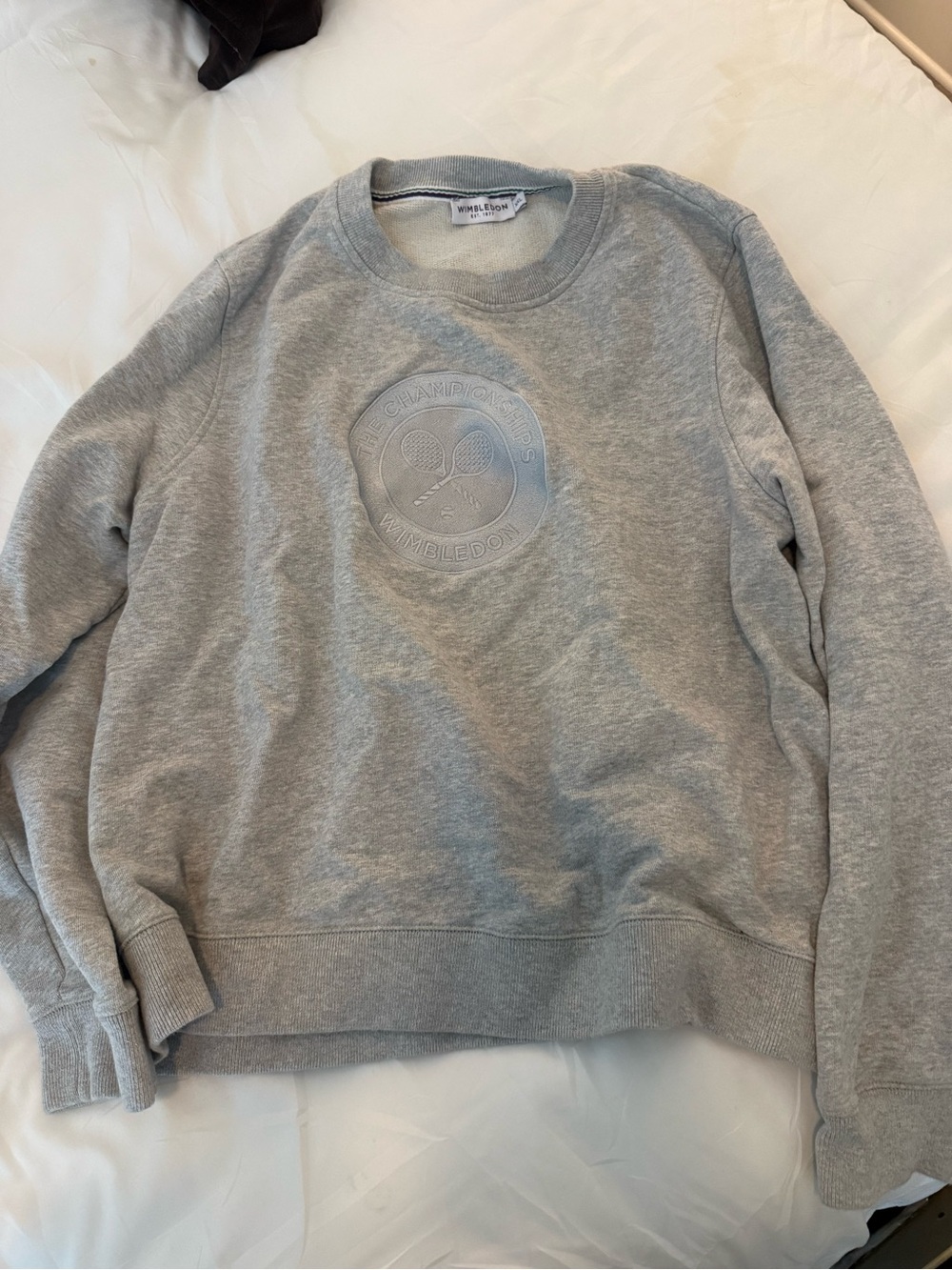 Wimbledon Light Grey Crewneck Sweatshirt with Embossed Logo